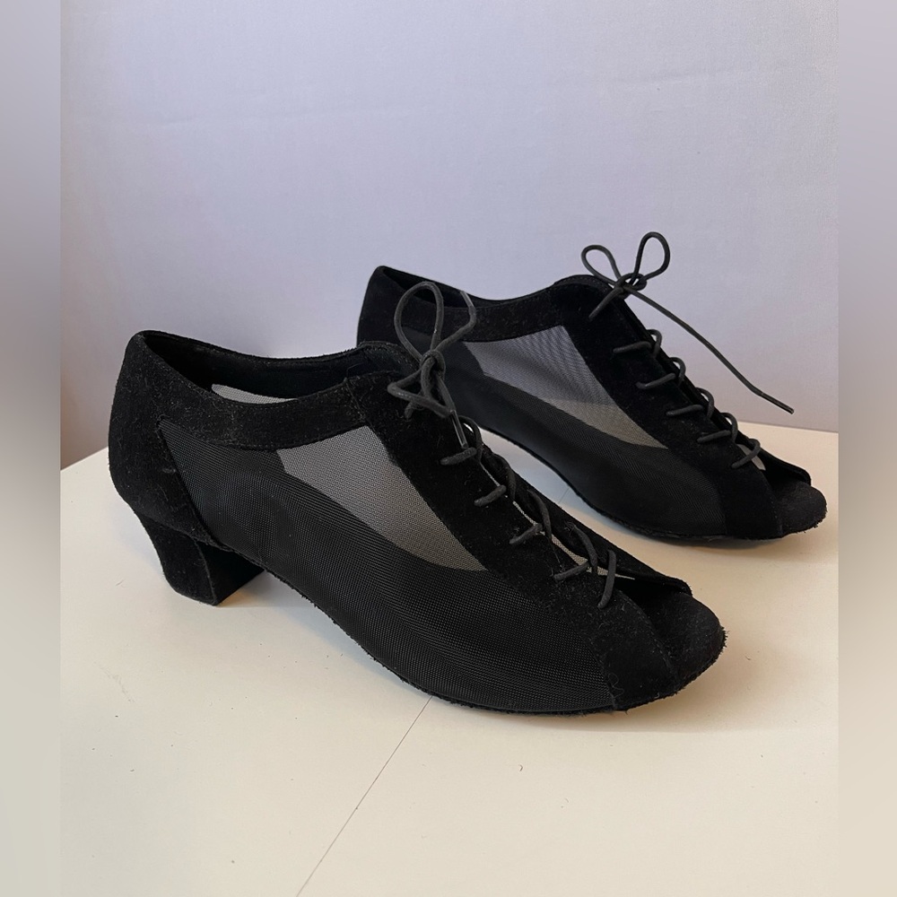 Capezio Beatrice Ballroom Dance Shoes 10W Black Suede & Mesh Lace Up - Picture 7 of 11